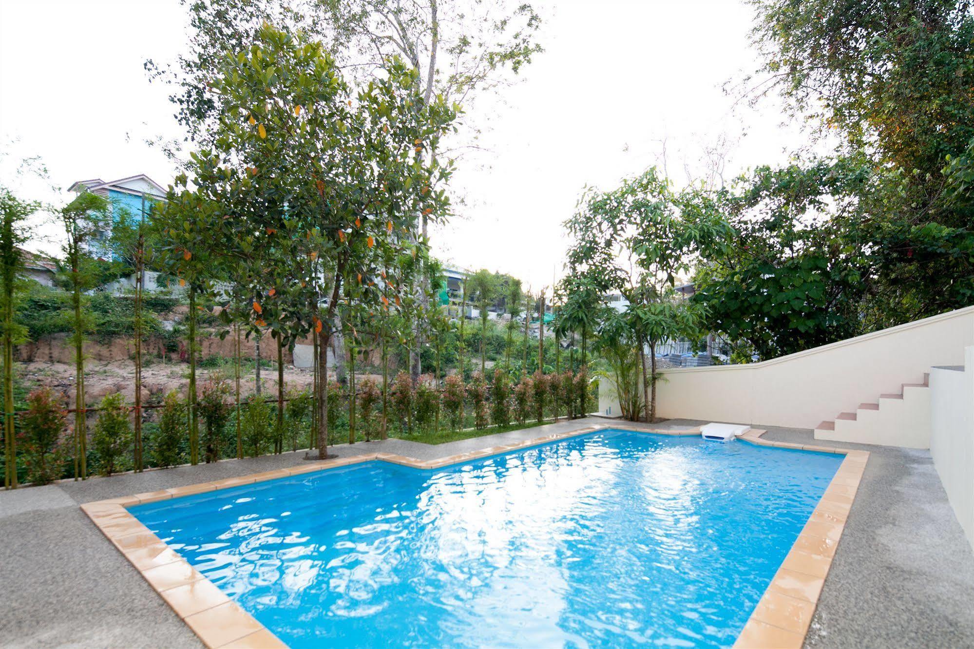 Lucky Lek Resort Rawai Экстерьер фото